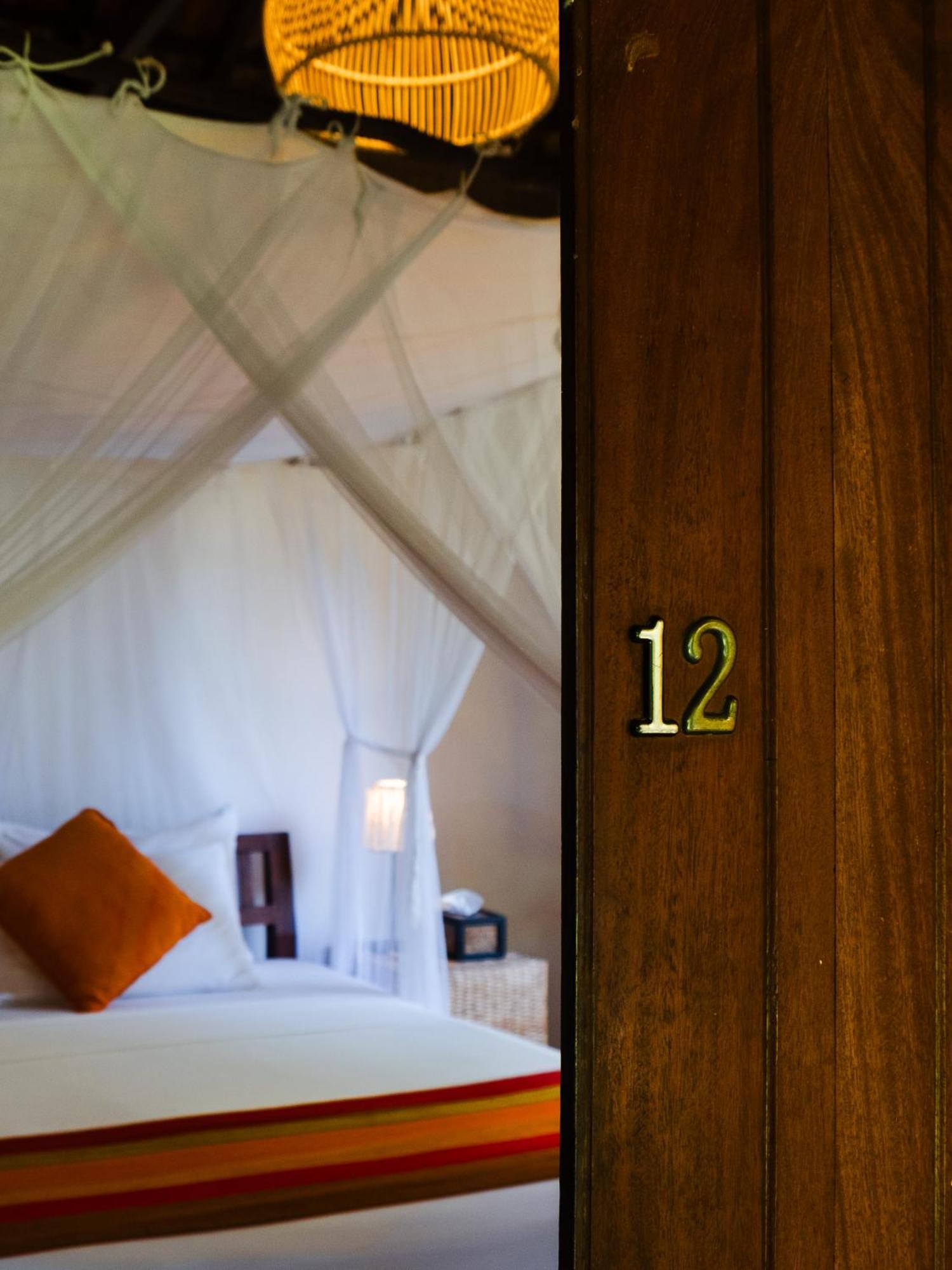Dunes Unawatuna Hotel Extérieur photo